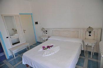 Isolabella Ventotene Exterior photo