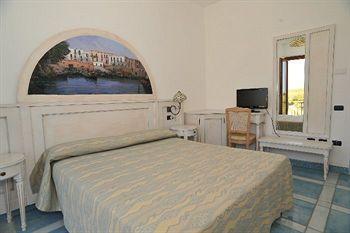 Isolabella Ventotene Exterior photo